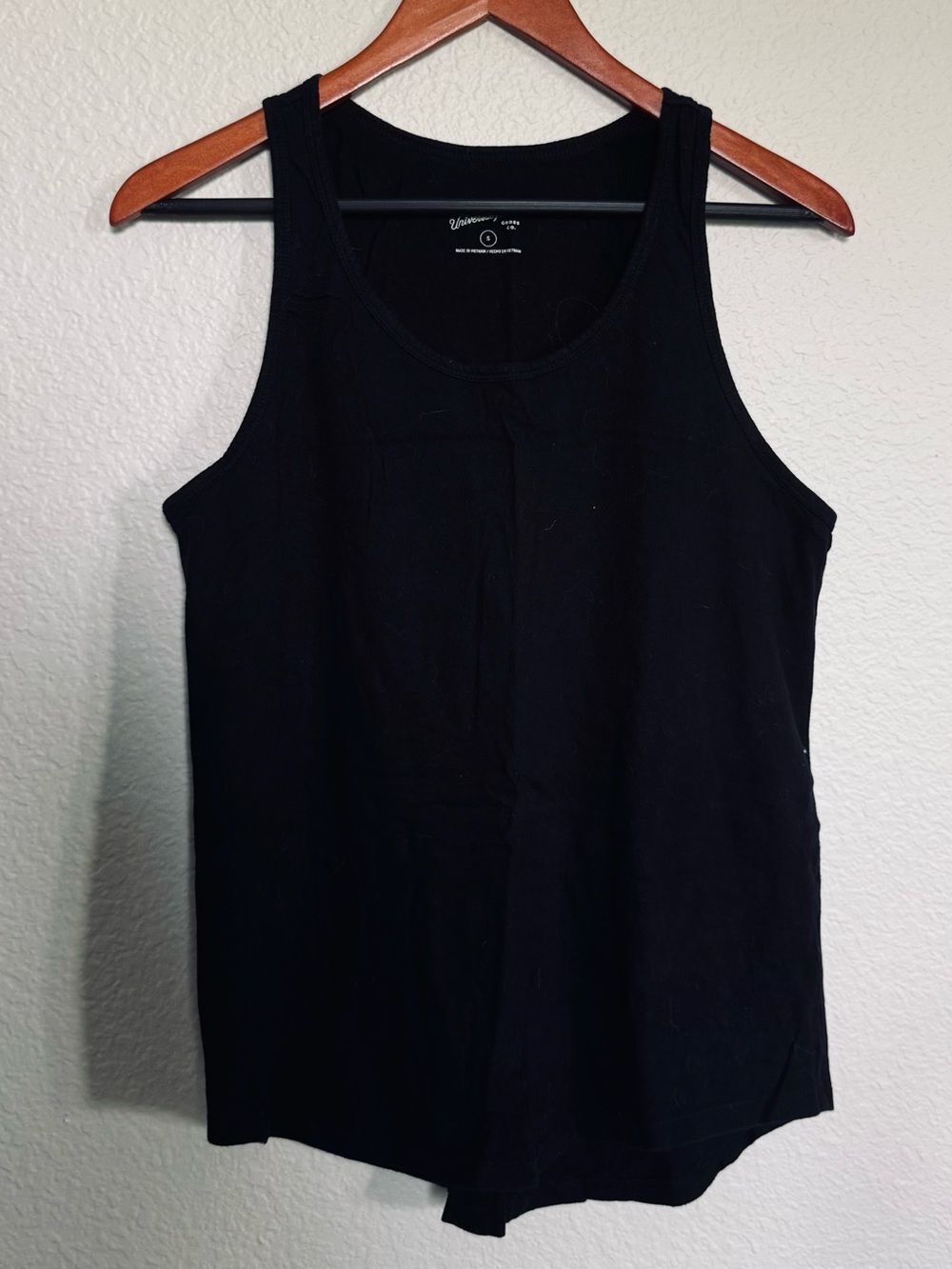 Universal Threads Black Tank Top S